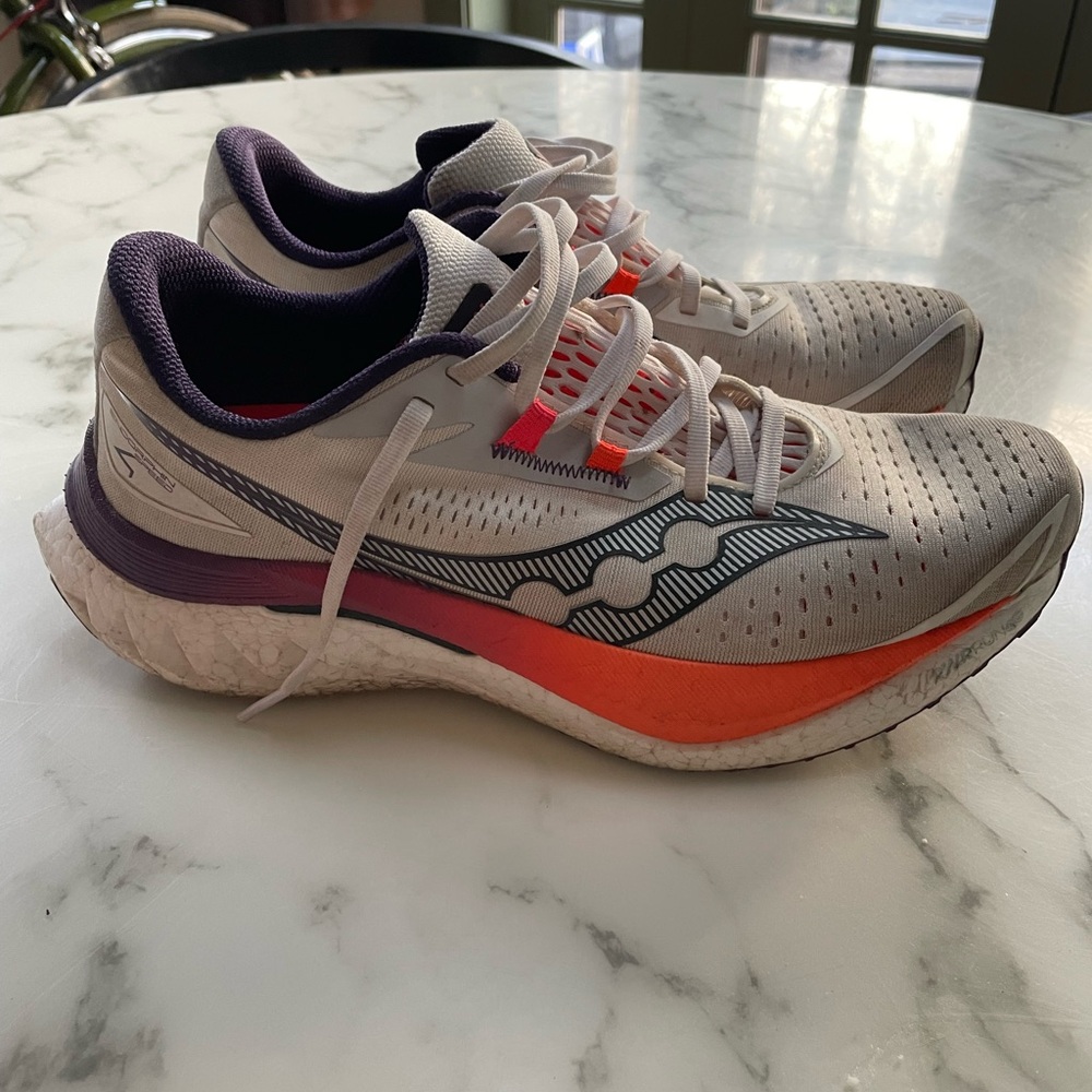 Saucony Endorphin Speed 4